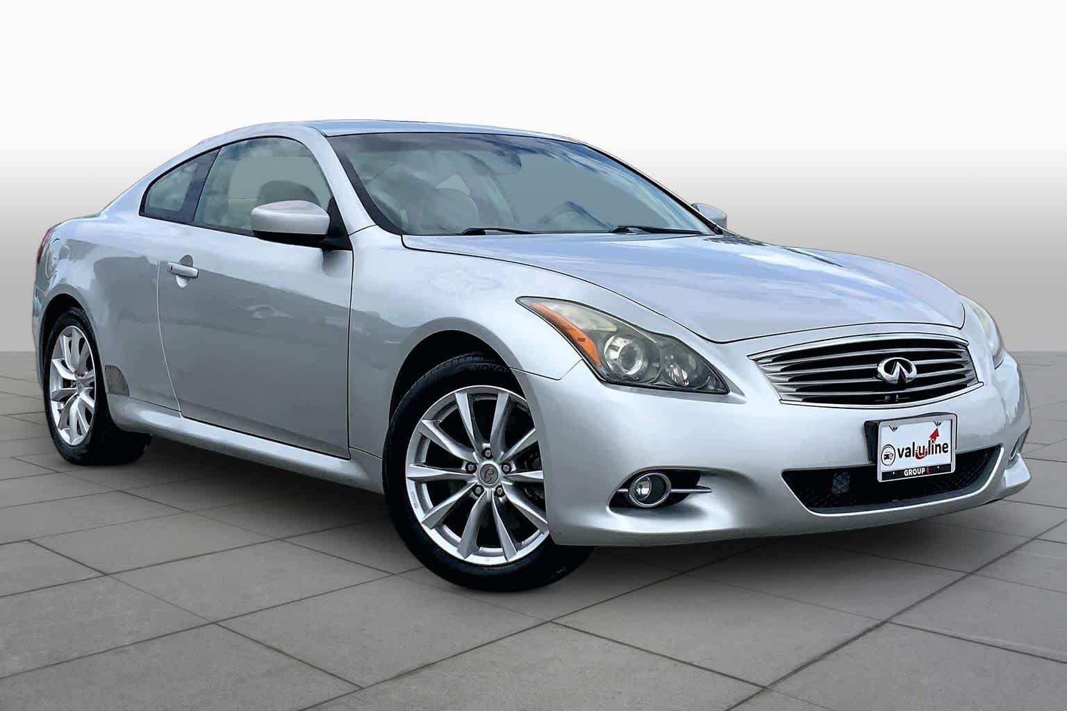 Used 2014 Liquid Platinum INFINITI  image 3