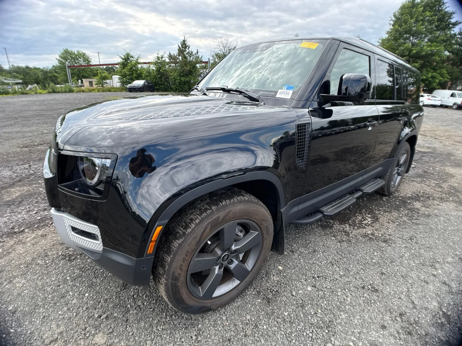 Used 2025 Black Land Rover S image 7