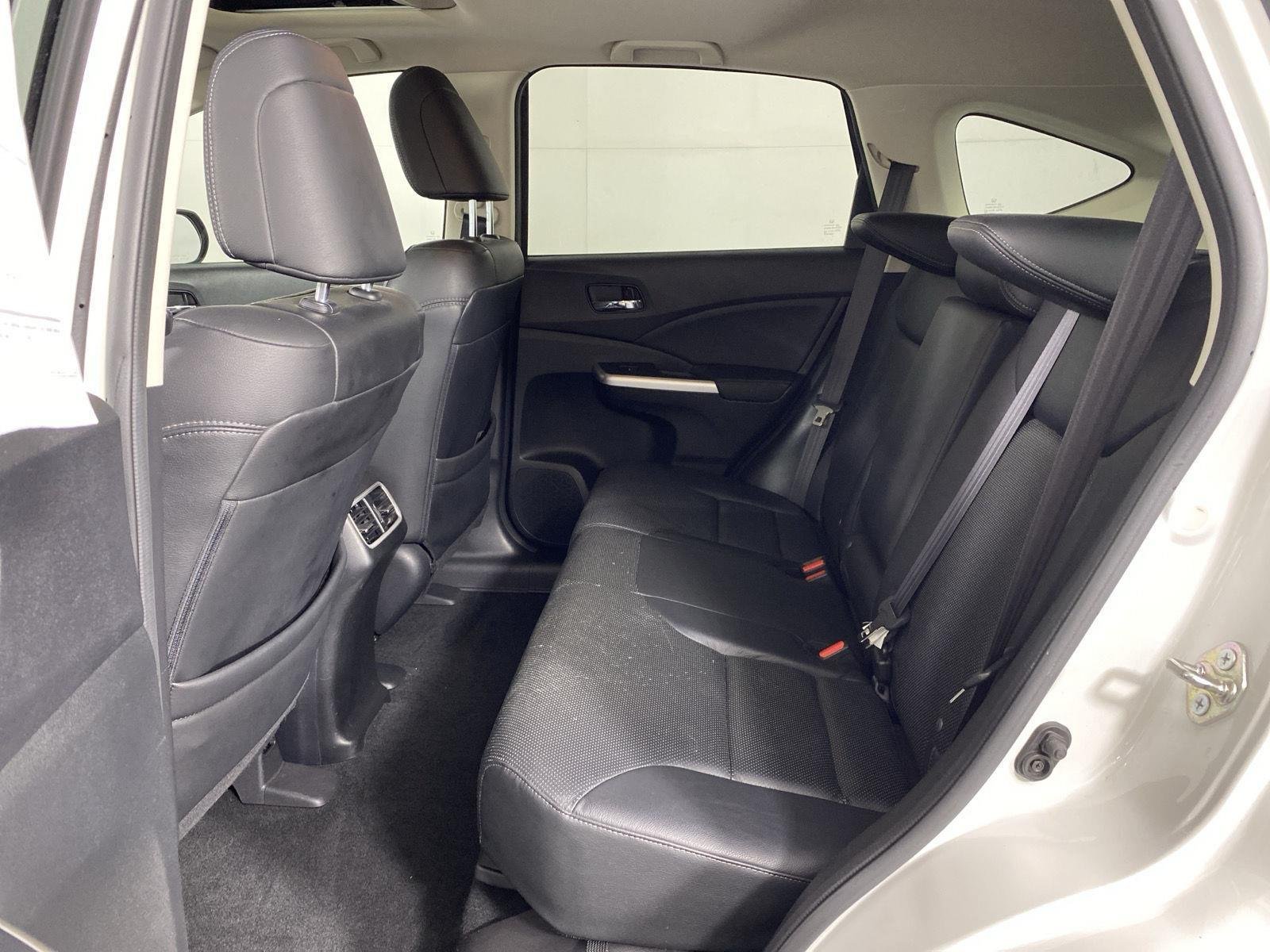 Used 2016  Honda EX-L image 23