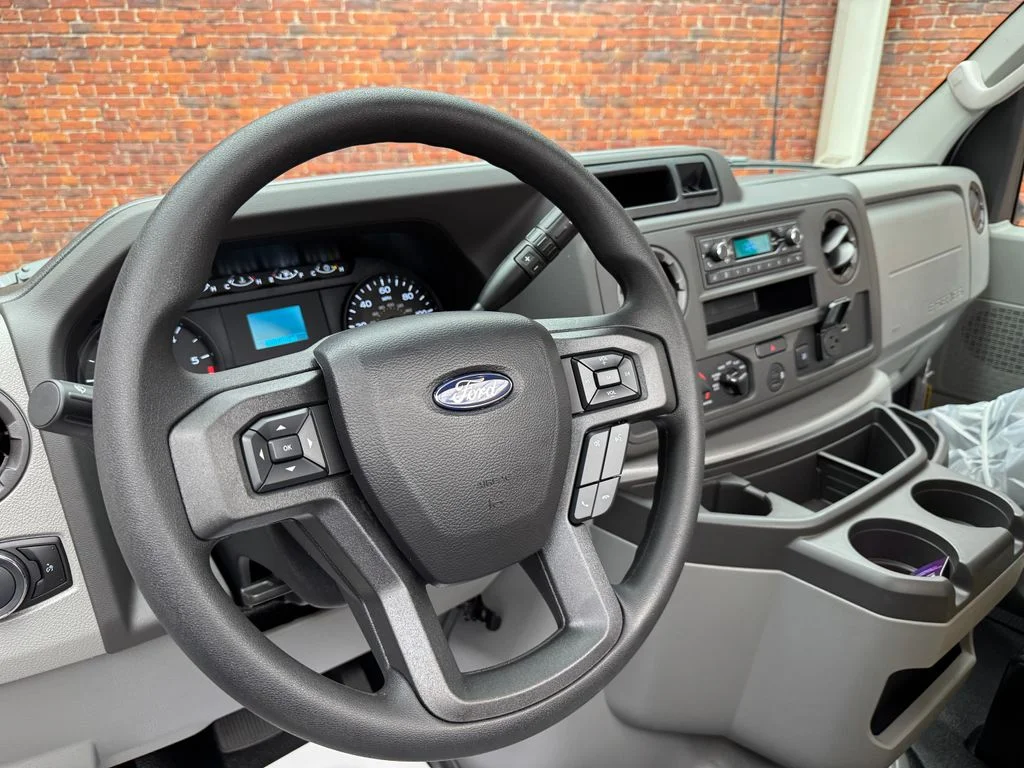 New 2027 White Ford Base image 12