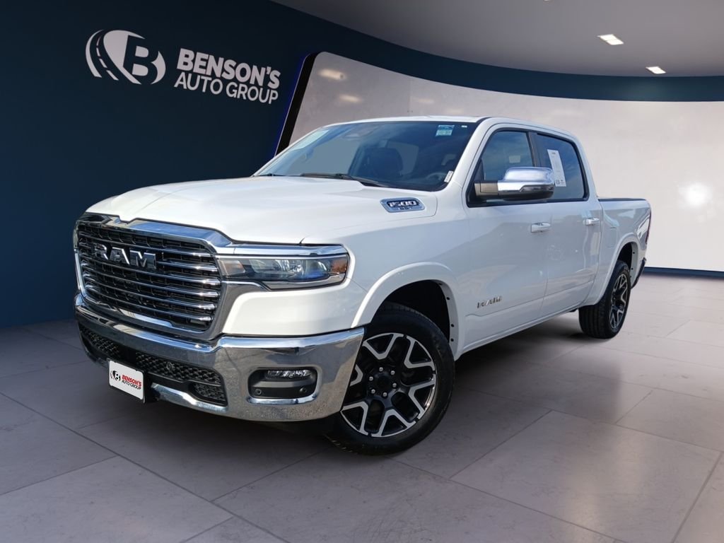 2025 RAM 1500 Laramie 4x4 Crew Cab 5'7's photo
