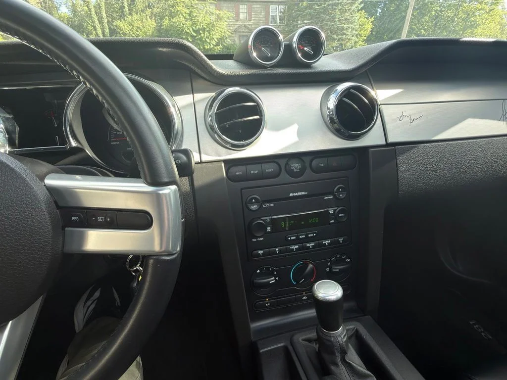 Used 2006 Gray Ford SALEEN image 20
