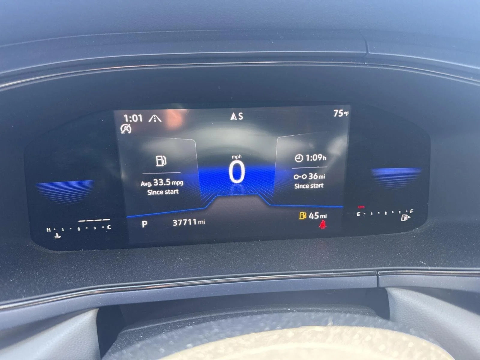 2023 Volkswagen Taos 1.5T SE 4Motion's photo