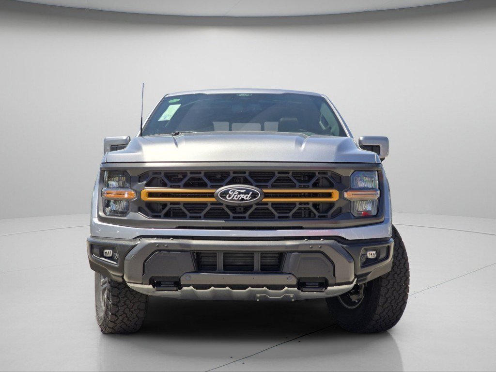 New 2026 Iconic Silver Metallic Ford Tremor image 3