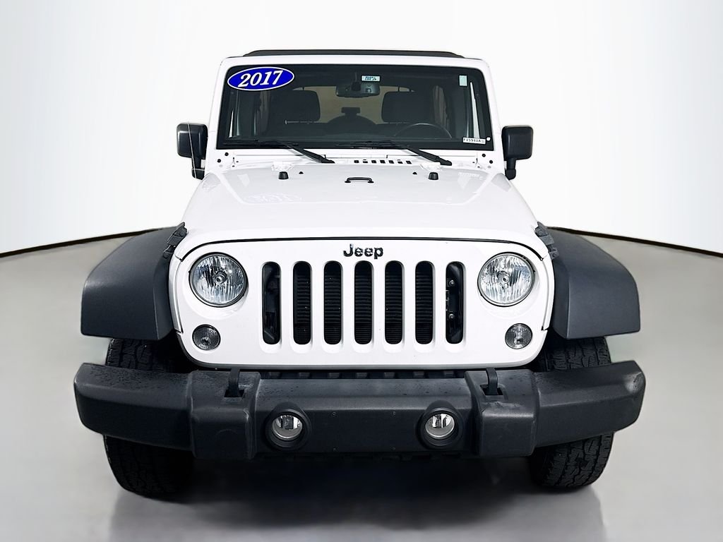 Used 2017 Bright White Clearcoat Jeep Sport image 7