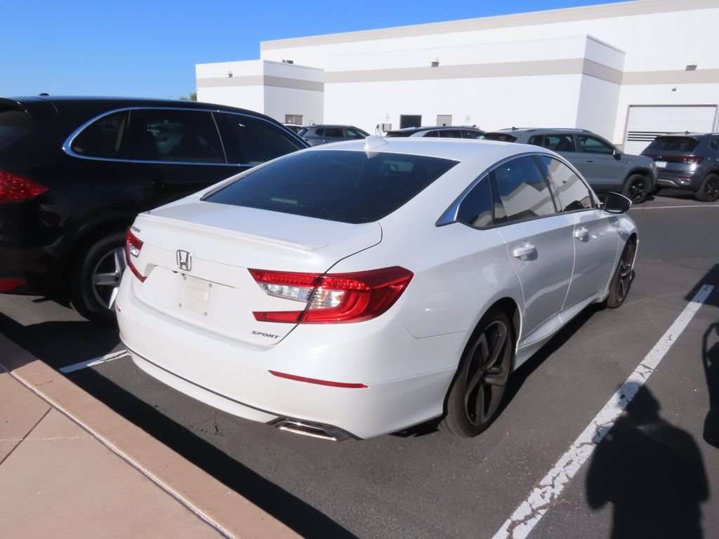 Used 2019 Platinum White Pearl Honda Sport image 4