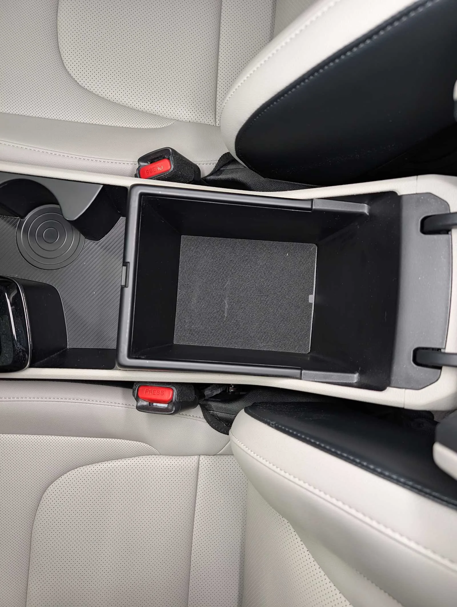 Used 2023 Ebony Black Kia EX image 15