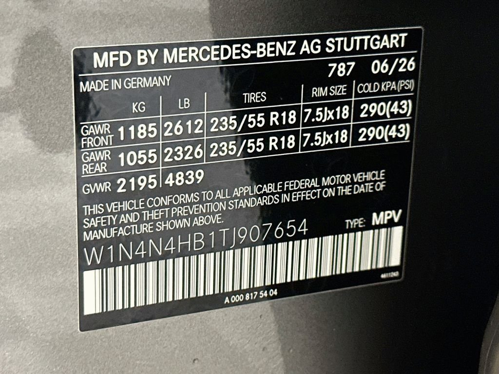 New 2026 Mountain Grey Metallic Mercedes-Benz GLA 250 image 29
