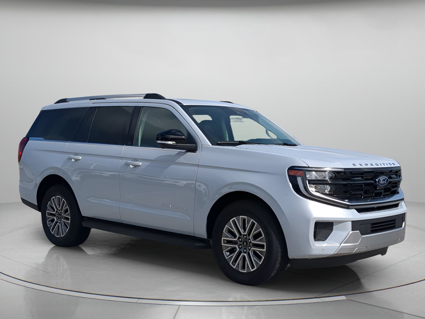 New 2026 Space Silver Metallic Ford Platinum® image 35