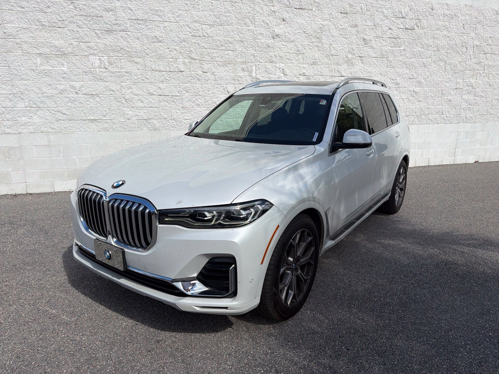 2021 BMW X7