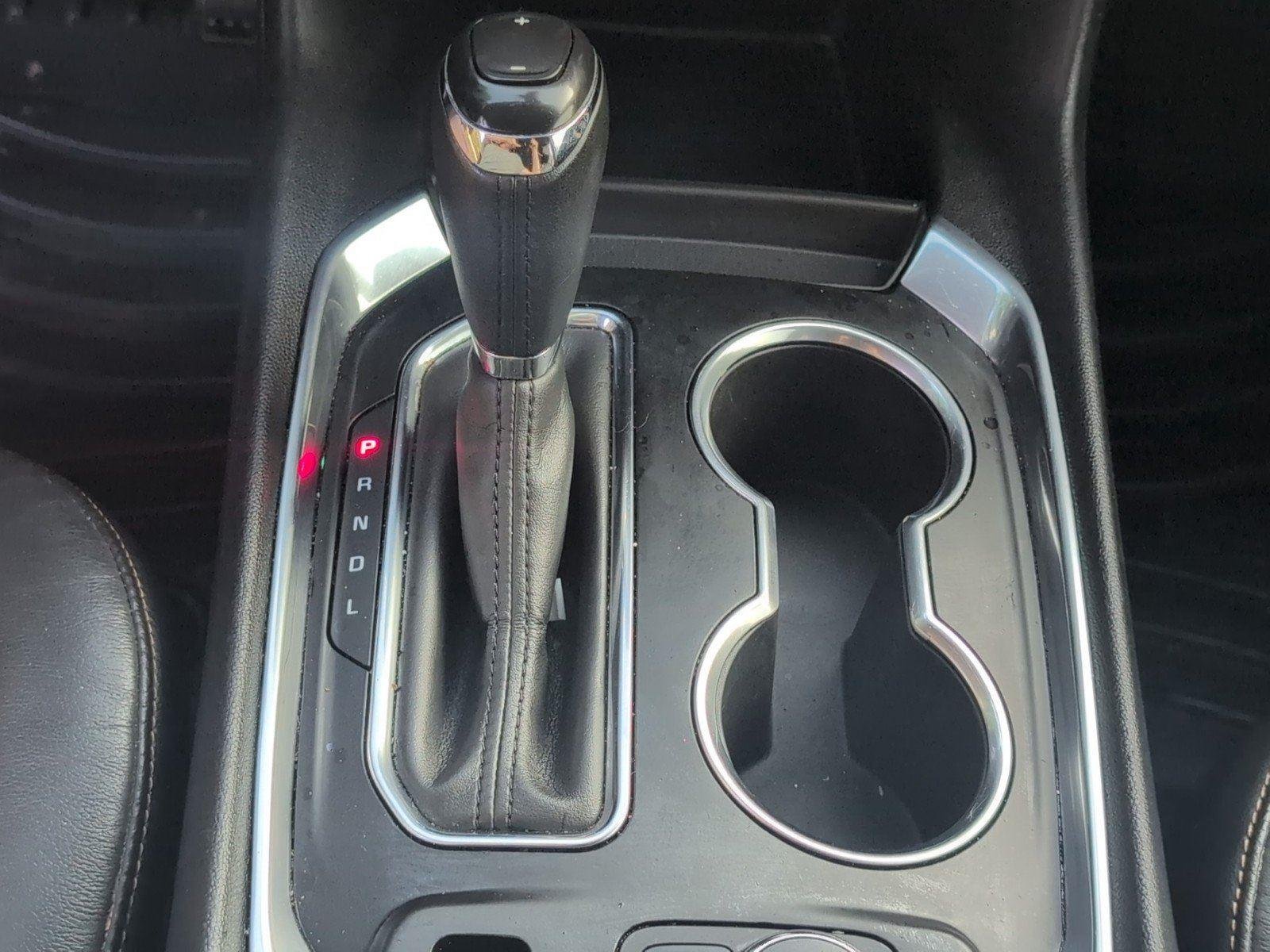 Used 2019 CAJUN RED TINTCOAT Chevrolet RS image 24