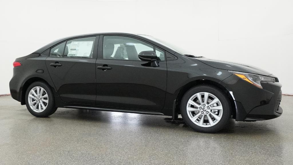 New 2026 Midnight Black Metallic Toyota LE image 22