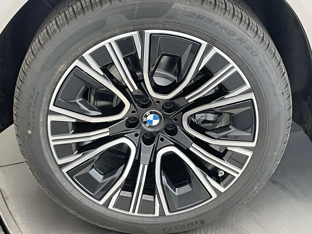 New 2026 Beige BMW 30 xDrive image 10