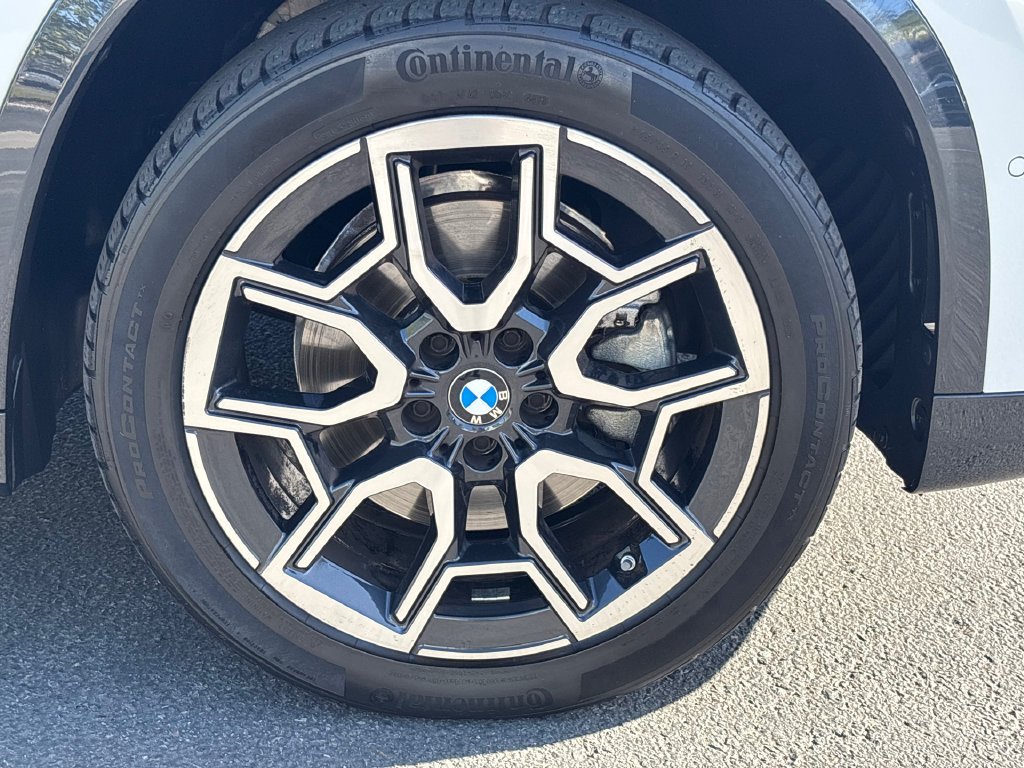 Used 2023 Alpine White BMW xDrive28i image 7