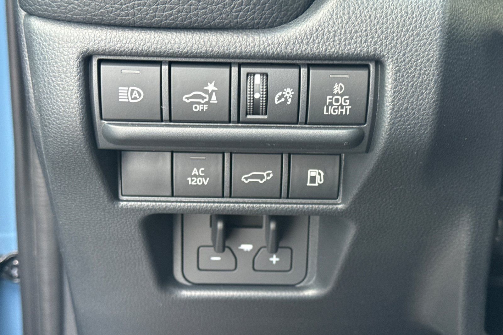 Certified Used 2027 Blue Toyota Base image 34