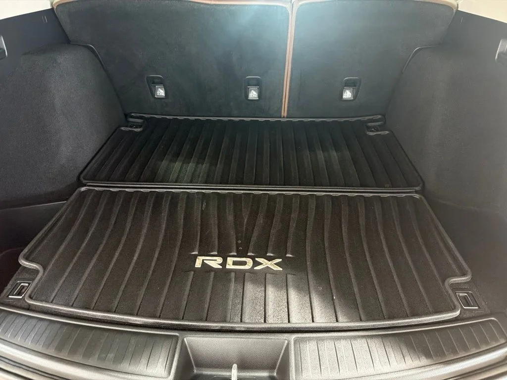 Used 2020 Gunmetal Metallic Acura Technology Package image 9