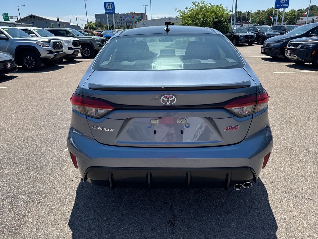New 2026 Celestite with Midnight Black Metallic roof Toyota XSE image 6