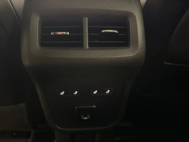 Used 2018 Black GMC Denali image 30