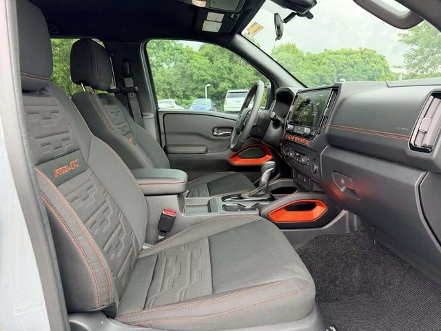 Used 2025 Gray Nissan PRO-4X image 10
