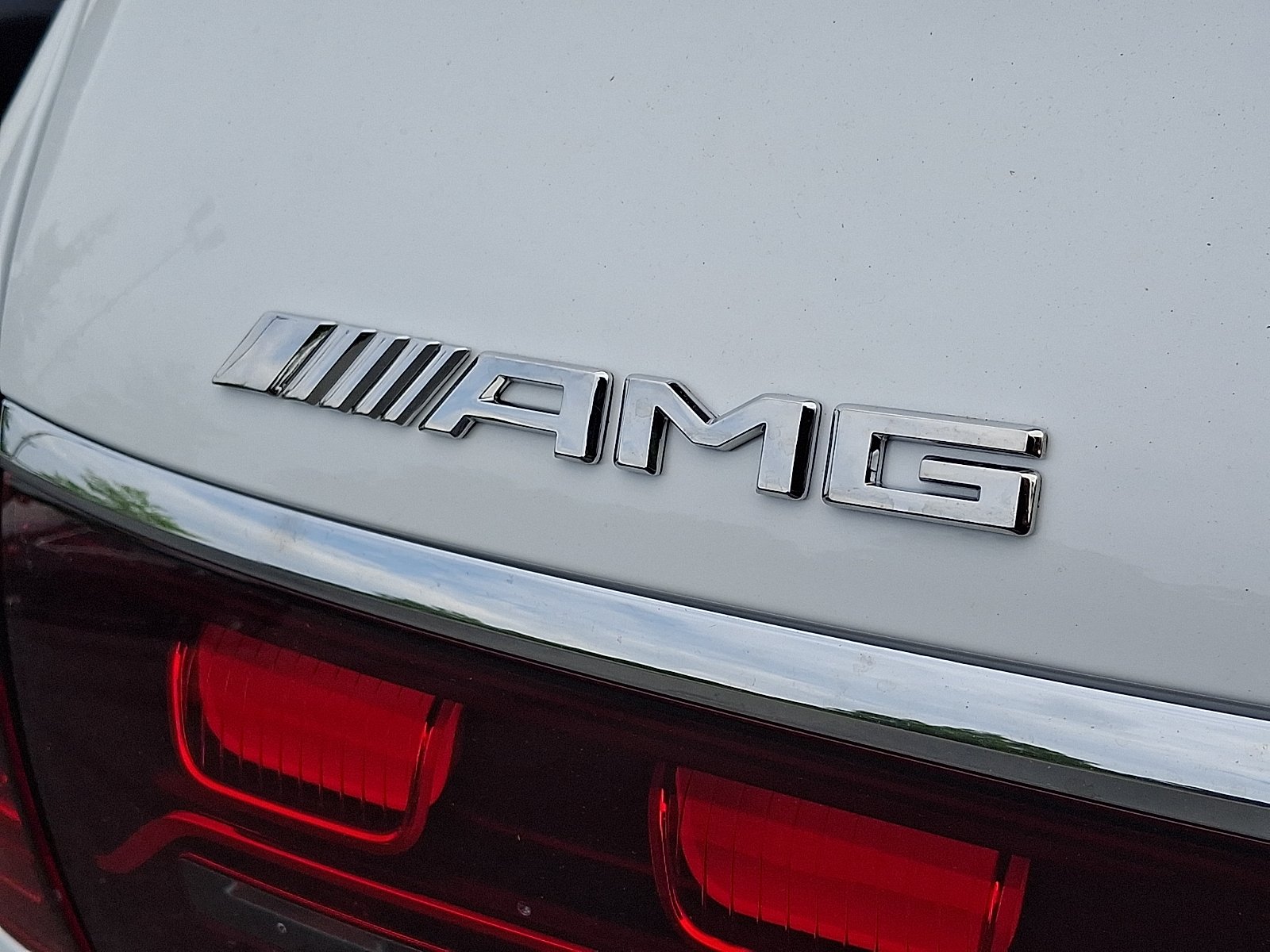 New 2026 MANUFAKTUR Moonlight White Metallic Mercedes-Benz AMG® GLS 63 4MATIC+ SUV image 20