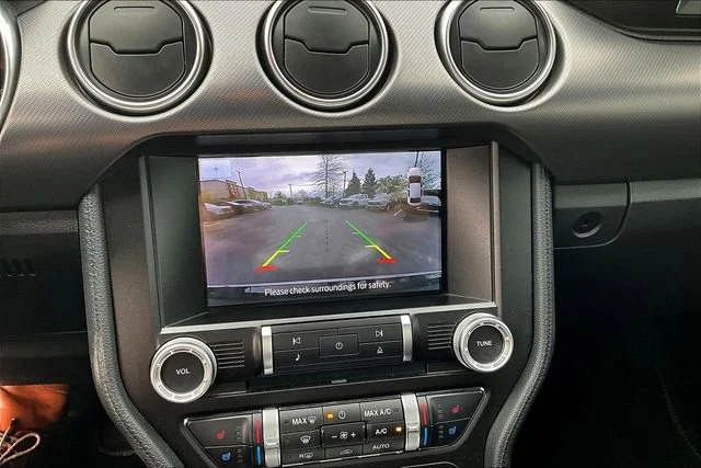 2022 Ford Mustang GT Premium - Photo 13