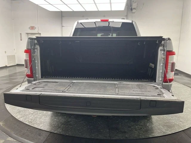 Used 2021 Gray Ford LARIAT image 33