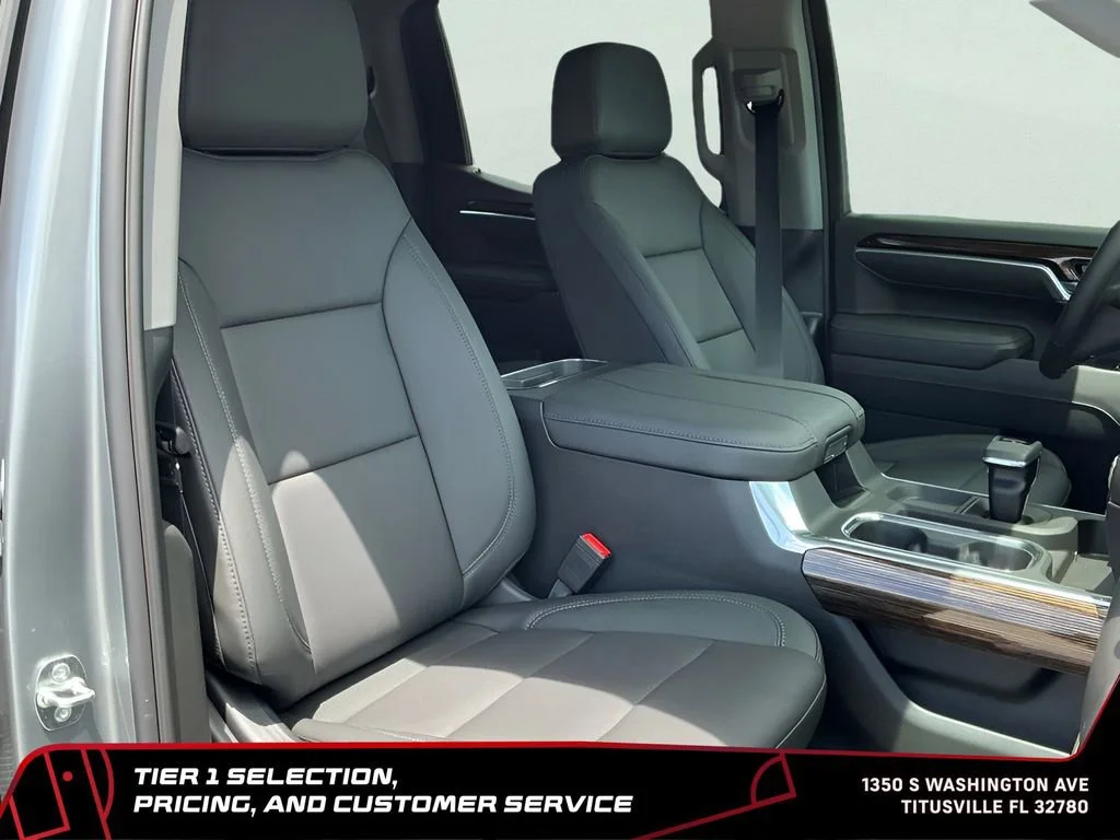 New 2026 Sterling Metallic GMC Elevation image 13