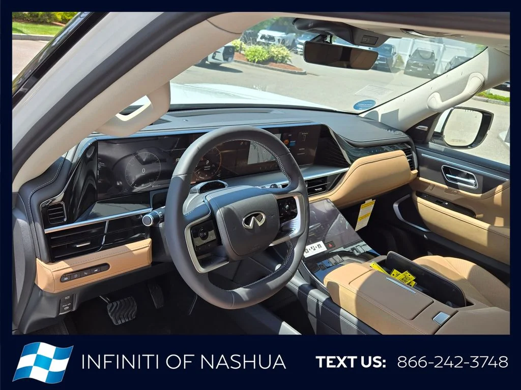 New 2027 RADIANT WHITE INFINITI Luxe 4WD image 5