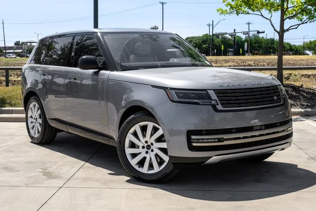 New 2026  Land Rover SE image 7