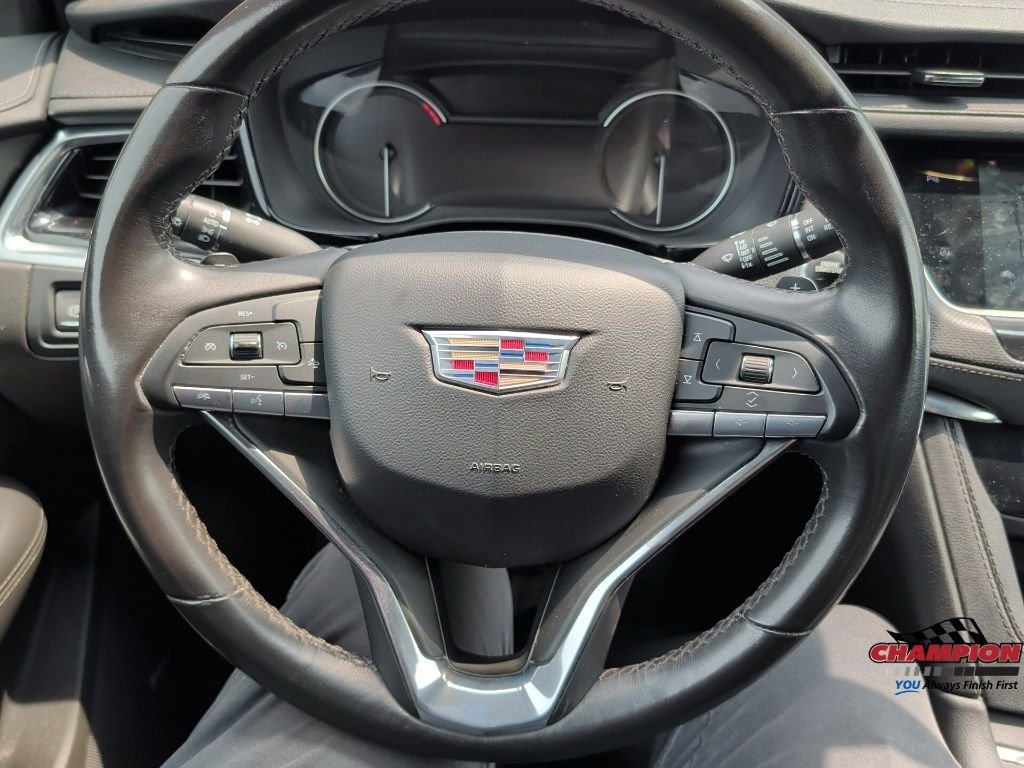 Used 2023 Black Cadillac Luxury image 25