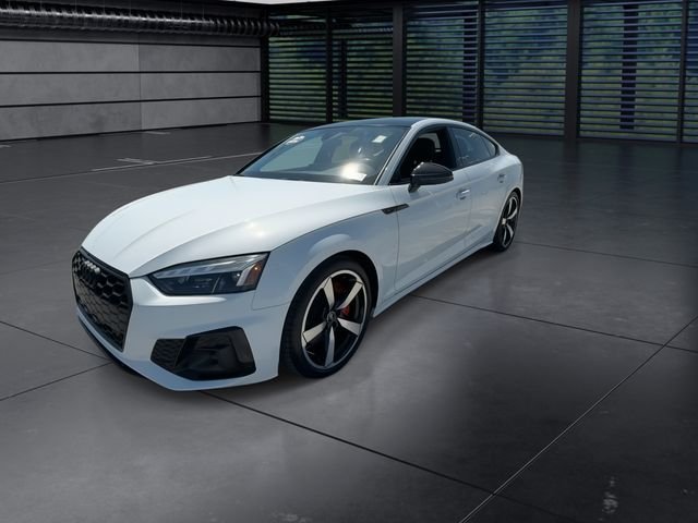Used 2022  Audi Premium Plus image 4