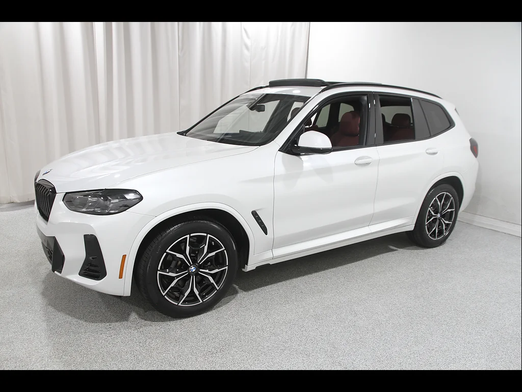 Certified Used 2024 Mineral White Metallic BMW xDrive30i image 3