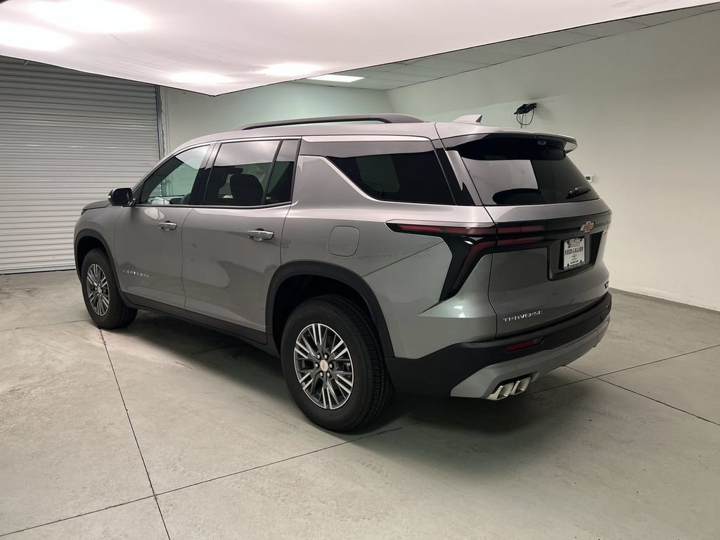 2026 Chevrolet Traverse LT - Photo 6