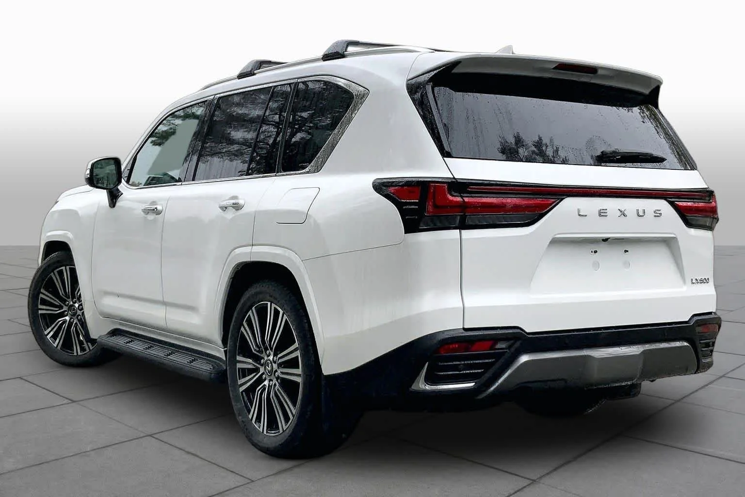 Used 2024 Eminent White Pearl Lexus Luxury image 11