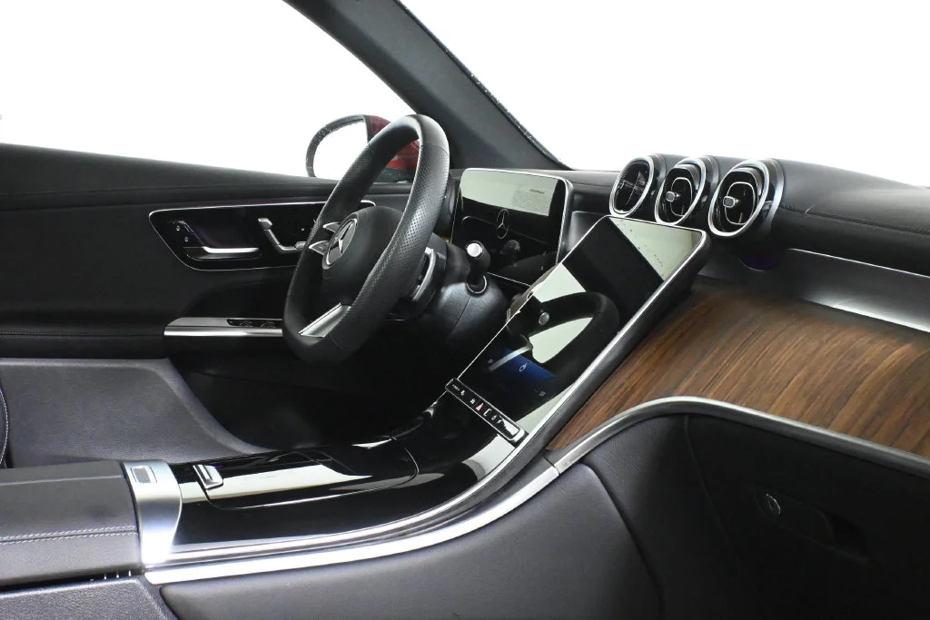 Certified Used 2026 Red Mercedes-Benz GLC 300 image 30