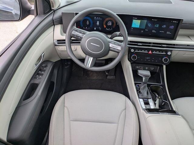 New 2026 Gray Hyundai SEL FWD image 18