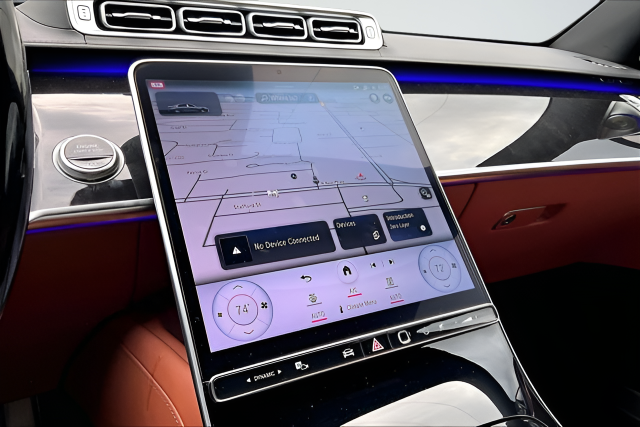 Used 2024 Brown Mercedes-Benz Maybach S 580 image 19