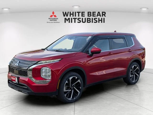 Used 2022 Mitsubishi Outlander ES with VIN JA4J4TA85NZ035743 for sale in White Bear Lake, Minnesota