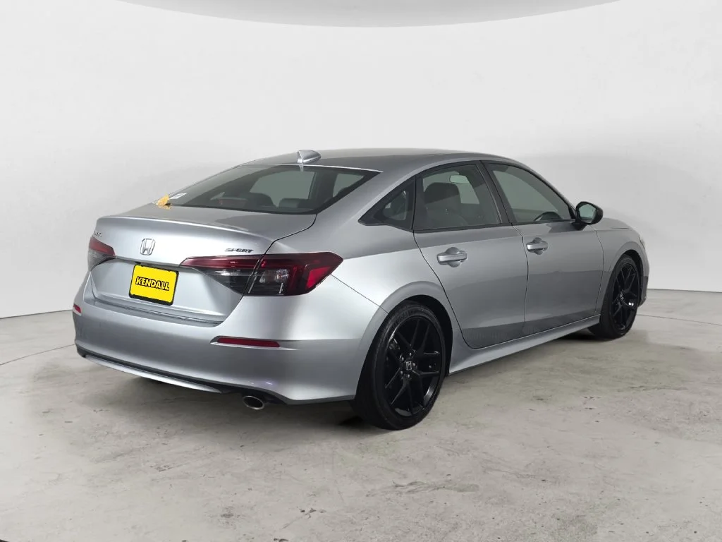 Certified Used 2025 Solar Silver Metallic Honda Sport image 5