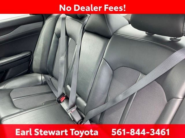 Used 2021 White Kia GT-Line image 12