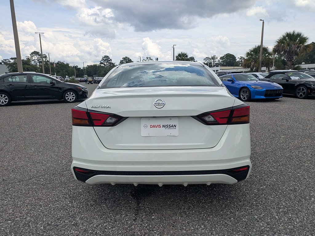 2022 Nissan Altima S - Photo 4