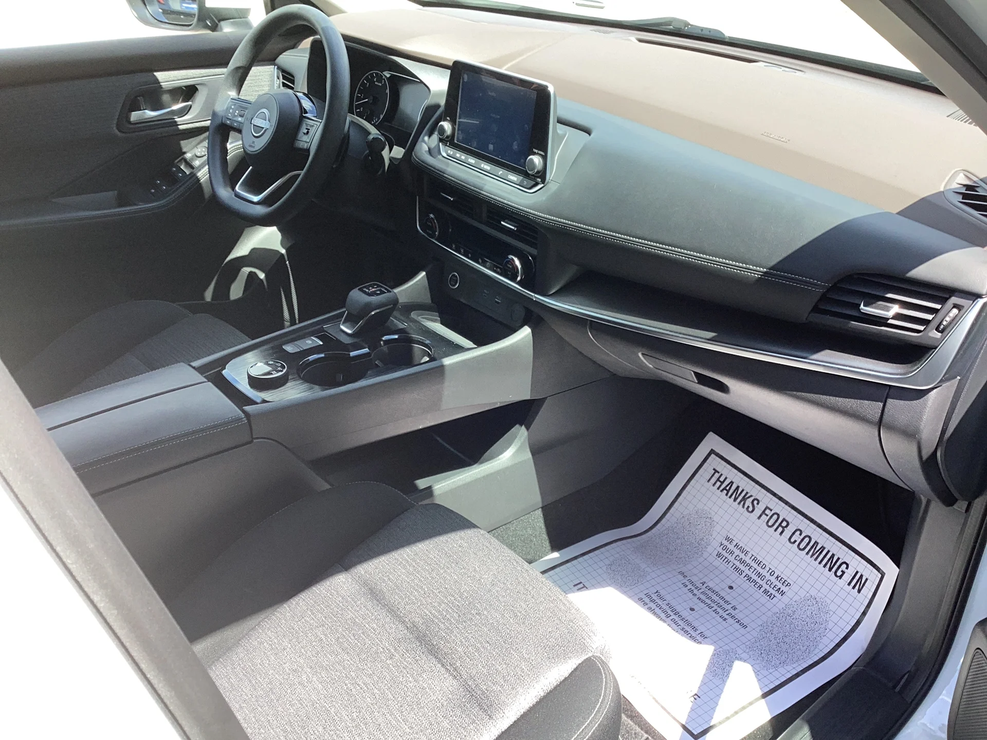 Used 2023 Pearl White TriCoat Nissan SV image 11