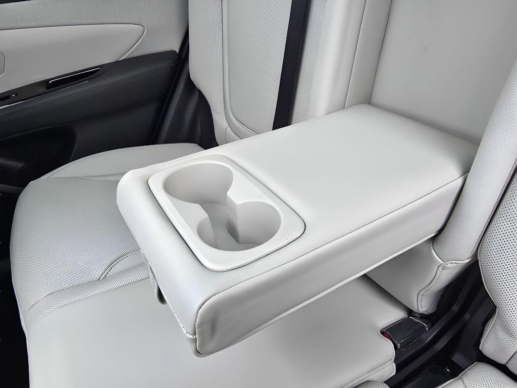 New 2026 Shimmering Silver Hyundai Limited AWD image 38