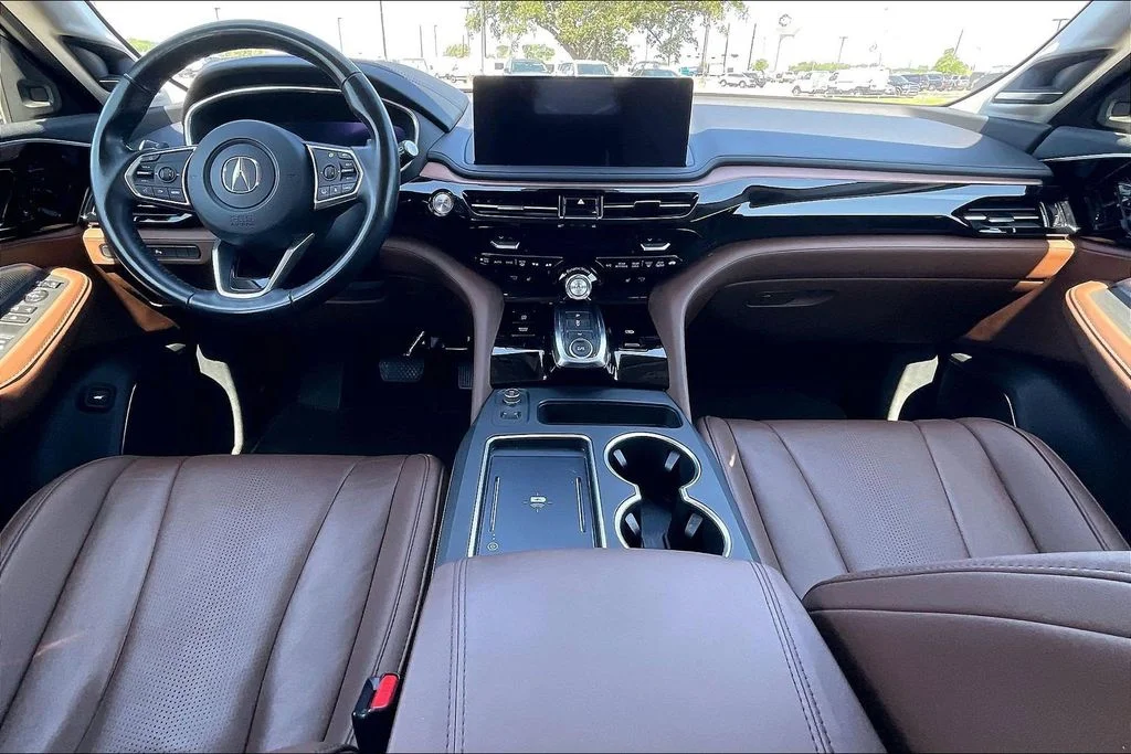 Used 2025  Acura Technology Package image 7