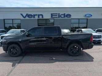 2026 RAM 1500 Laramie 4x4 Crew Cab 5'7's photo