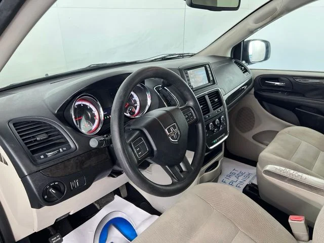 Used 2019 Silver Dodge SE image 12
