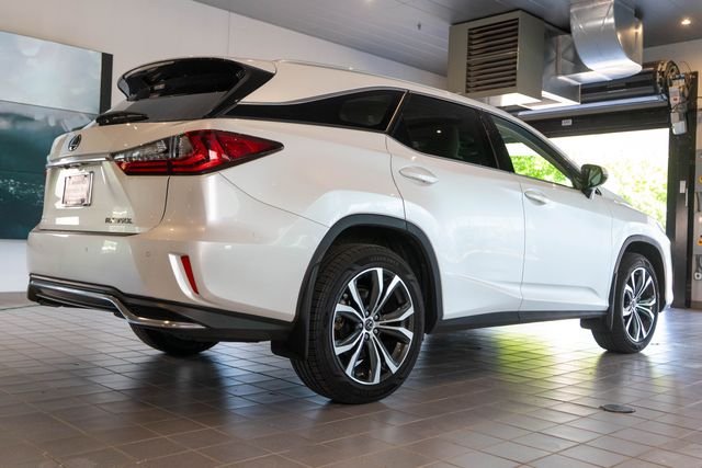 Used 2022 White Lexus 350L image 8