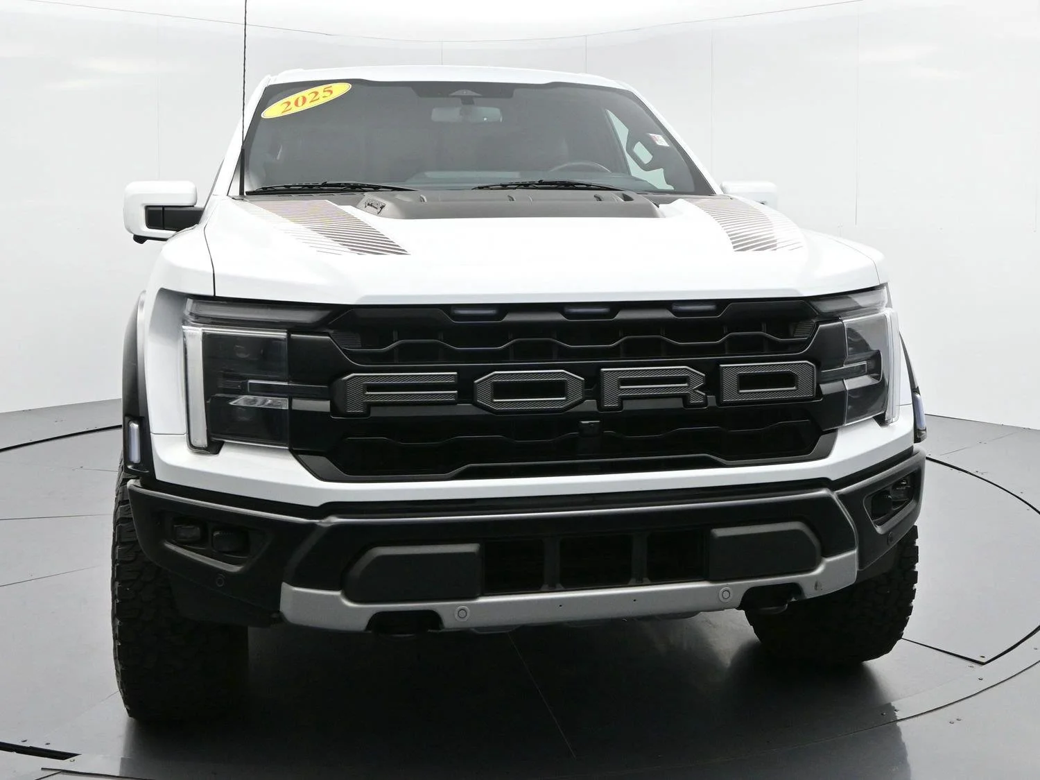 Used 2025 Oxford White Ford Raptor image 2