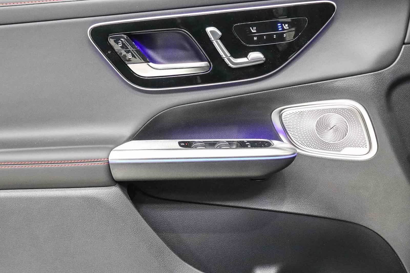 New 2026 Obsidian Black Metallic Mercedes-Benz AMG® GLC 43 image 28