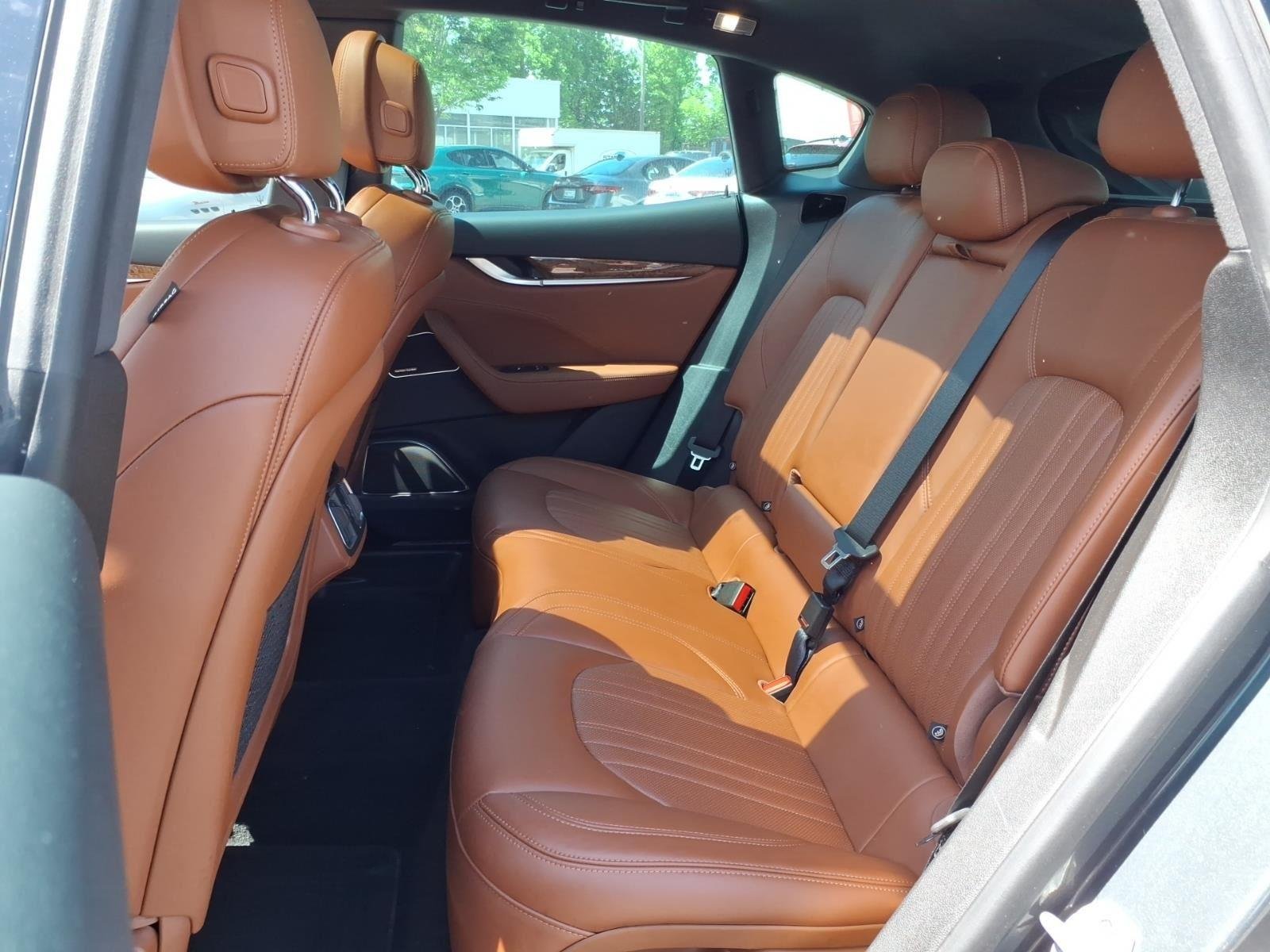 Used 2018 Grigio Metallo Metallic Maserati S GranLusso image 19